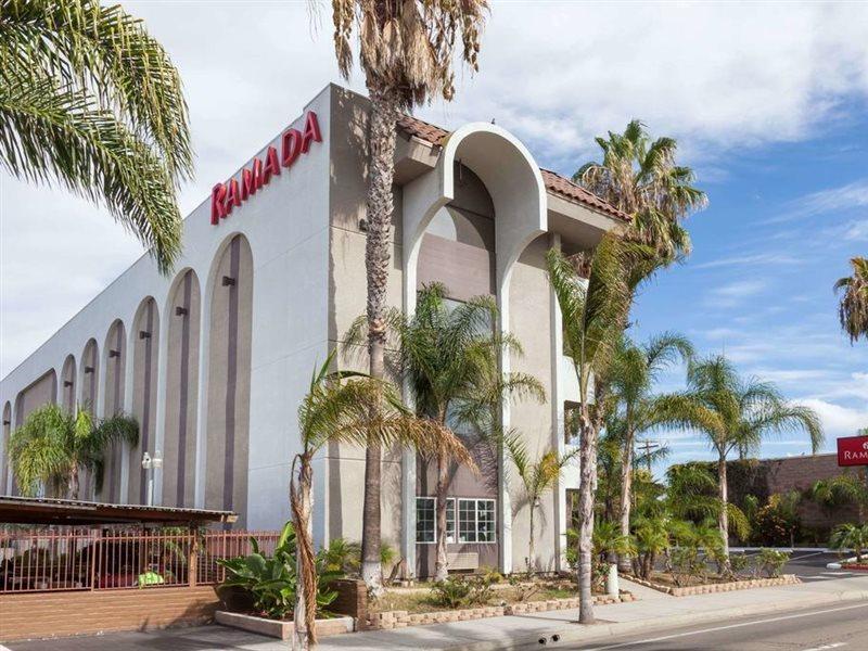 Ramada by Wyndham Oceanside Exterior foto