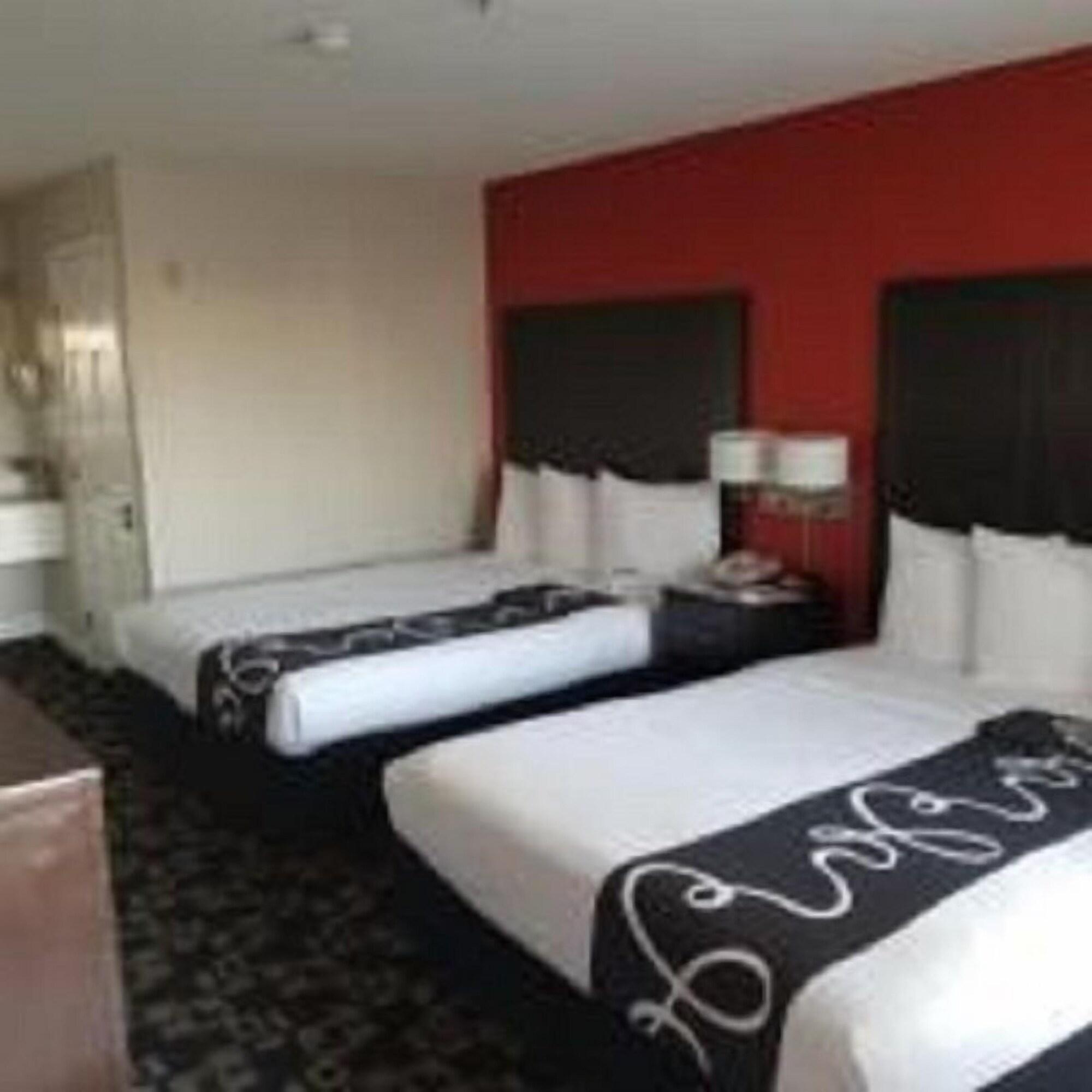 Ramada by Wyndham Oceanside Exterior foto